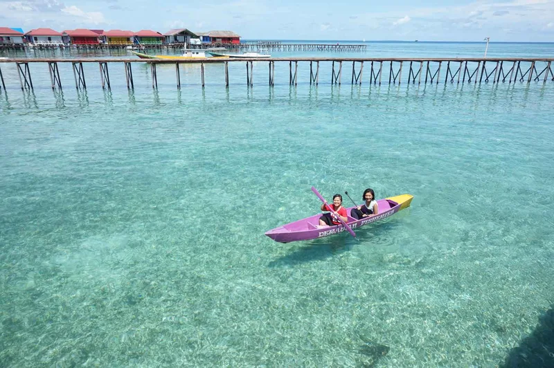 open trip derawan tour derawan tarakan dan berau